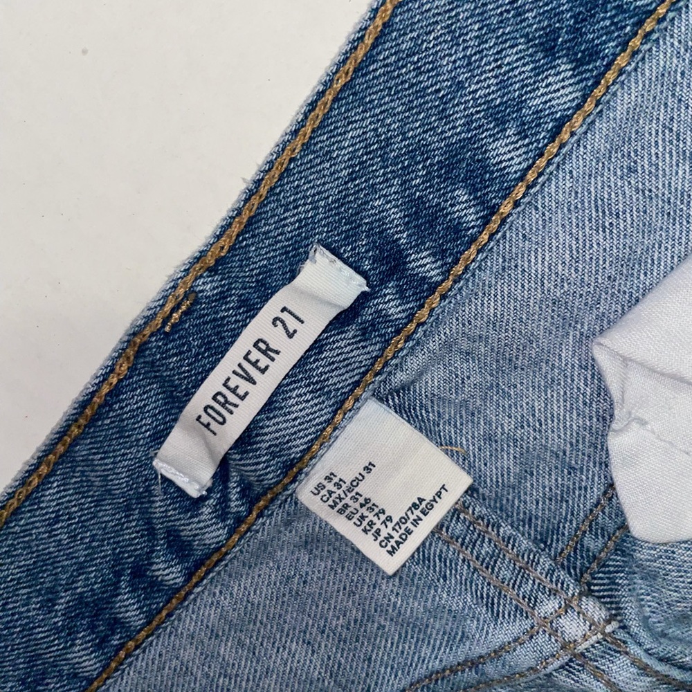 High waisted mom distressed jeans - Picture 2 of 4